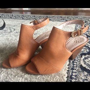 VINCE CAMUTO BRIANNY TOFFEY BROWN LEATHER